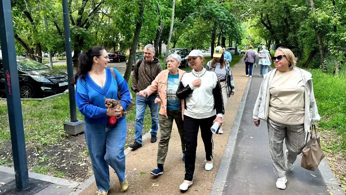 В Южнопортовом организуют сквозной проход между школой и ФОКом, фото