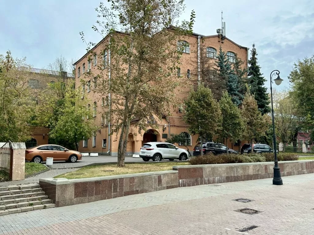 Третьяковская &mdash; Полянка: &laquo;маленькость&raquo; Большой Ордынки  фото