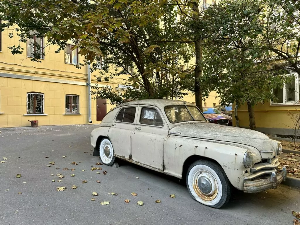 Охотный Ряд — Арбатская: 100 голосов под 100 роялей  фото