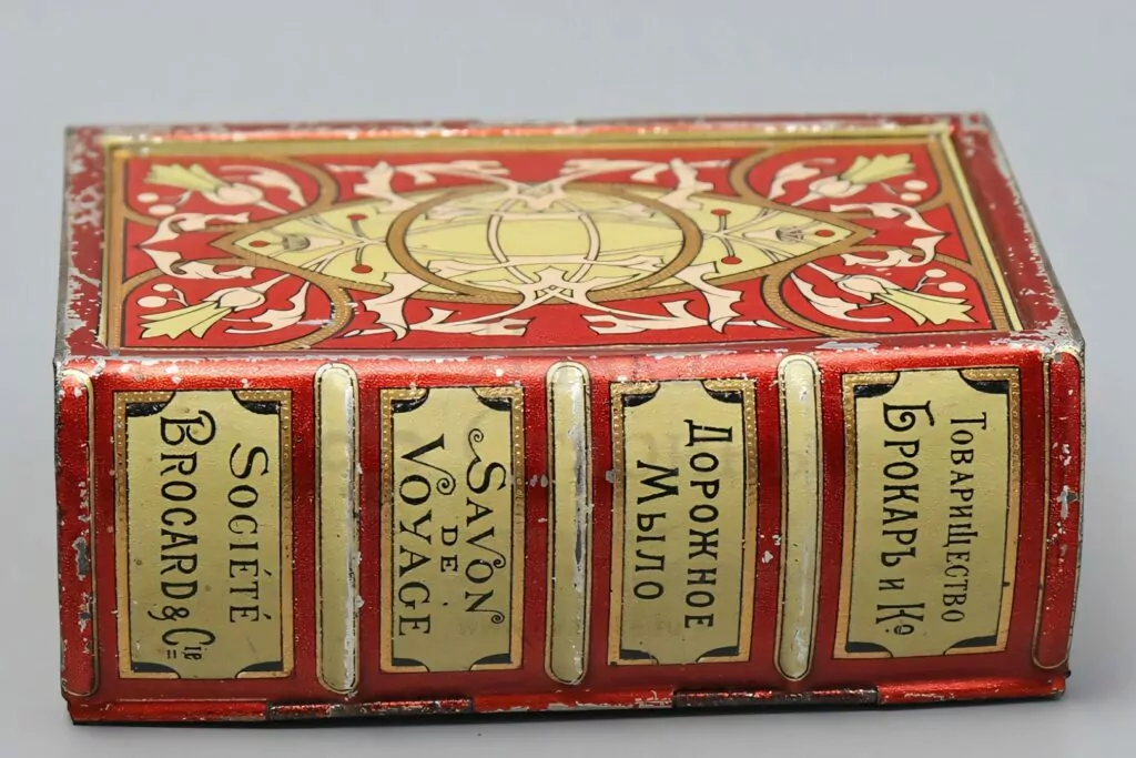 «Мыло серо, да моет бело»: как француз Брокар наладил массовое производство мыла в Российской Империи «Мыло серо, да моет бело»: как француз Брокар наладил массовое производство мыла в Российской Империи фото