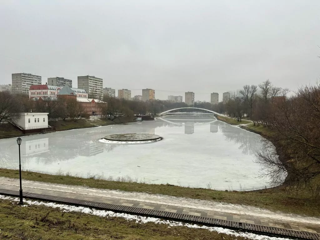 Преображенская площадь — Черкизовская: потешные войска у московской «Бастилии» Преображенская площадь — Черкизовская: потешные войска у московской «Бастилии» фото