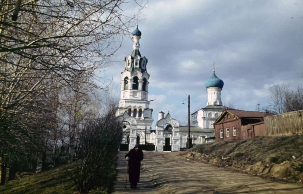 Преображенская площадь — Черкизовская: потешные войска у московской «Бастилии» Преображенская площадь — Черкизовская: потешные войска у московской «Бастилии» фото