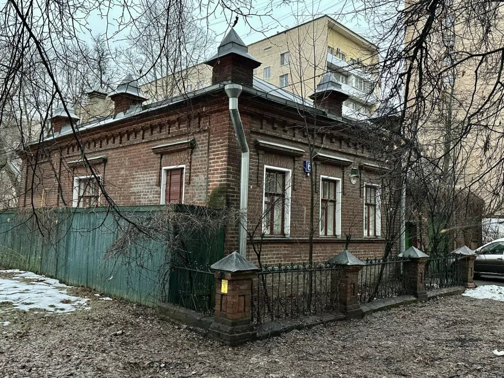 Преображенская площадь — Черкизовская: потешные войска у московской «Бастилии» Преображенская площадь — Черкизовская: потешные войска у московской «Бастилии» фото