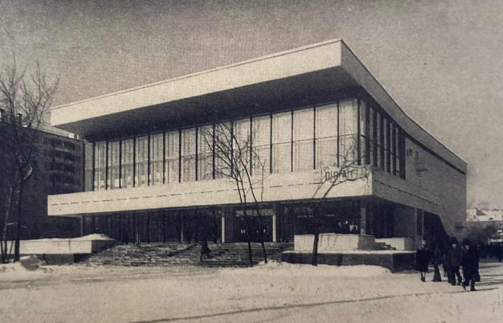 Савеловская — Аэропорт: «Пойдем к Скалкину?» Савеловская — Аэропорт: «Пойдем к Скалкину?» фото