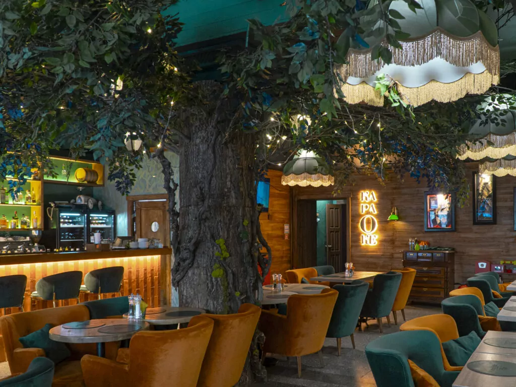 Китч в современном искусстве, ужин по-итальянски и музыка барокко &mdash; куда пойти после работы  фото