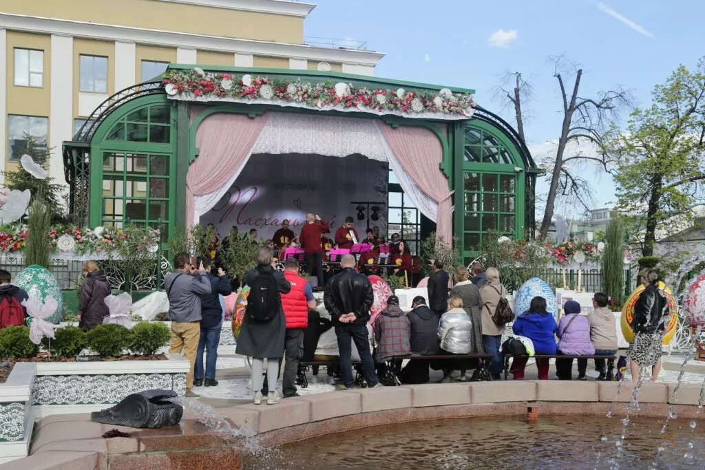 Музыка, танцы, спектакли: в Москве проходит фестиваль «Пасхальный дар» Музыка, танцы, спектакли: в Москве проходит фестиваль «Пасхальный дар» фото