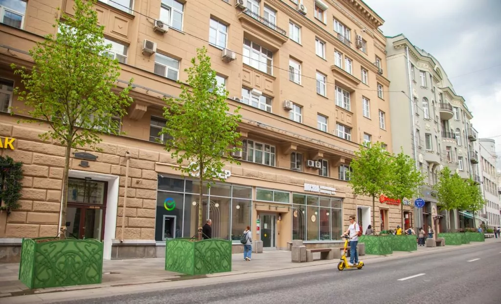 Лимонные арки, водопады и сады на крышах: красочные маршруты для прогулок подготовил фестиваль «Сады и цветы» Лимонные арки, водопады и сады на крышах: красочные маршруты для прогулок подготовил фестиваль «Сады и цветы» фото