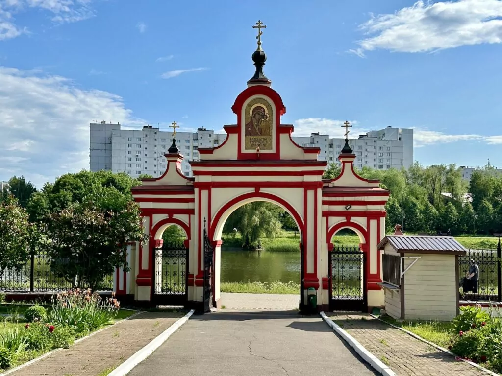 Алтуфьево — Лианозово: чеховская пьеса наяву Алтуфьево — Лианозово: чеховская пьеса наяву фото