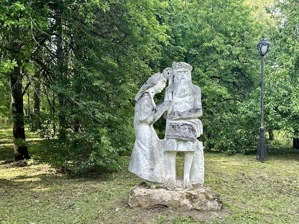 Алтуфьево — Лианозово: чеховская пьеса наяву Алтуфьево — Лианозово: чеховская пьеса наяву фото