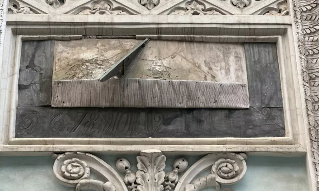 Охотный Ряд &mdash; Лубянка: по Никольской не спеша  фото