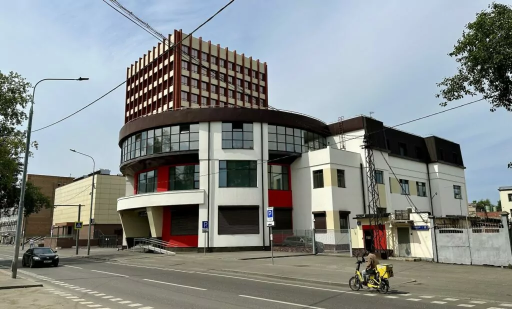 Измайлово &mdash; Семёновская: дельфины в бане у Соколиной Горы  фото