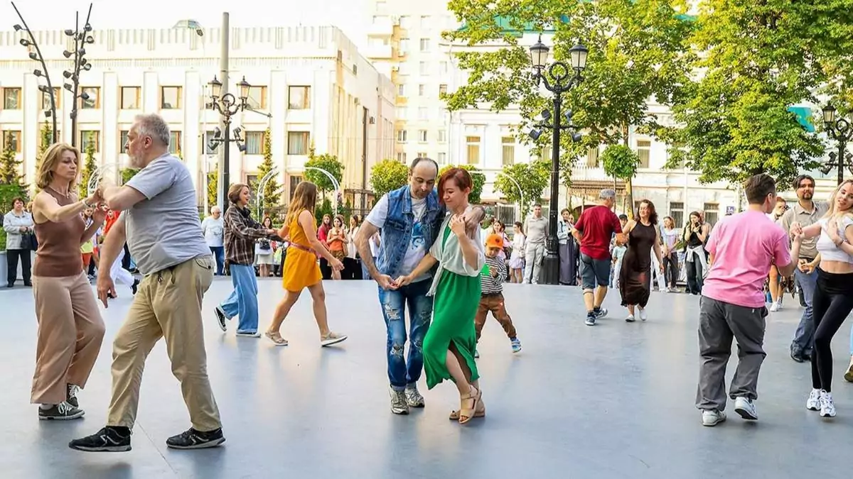 Танцевальное мероприятие пройдет в Басманном районе, фото