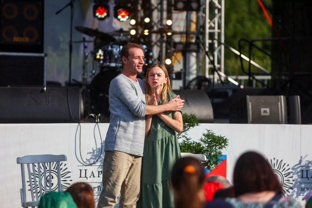 Летний отдых по-московски: горожан ждут фестивали «Дачное Царицыно» и «Сады и огороды»  фото