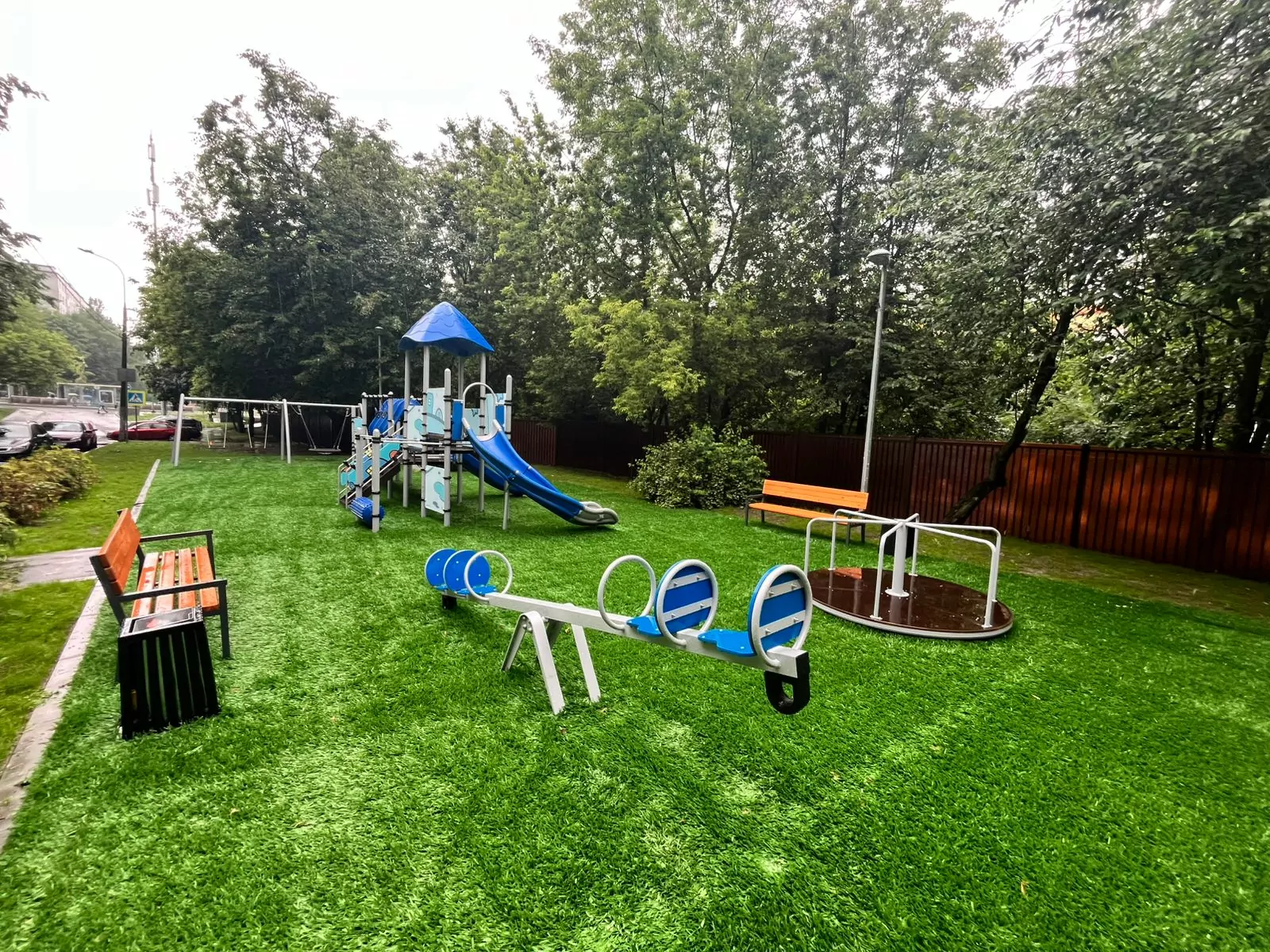 Благоустройство 15 дворов завершилось в районе Чертаново Центральное, фото