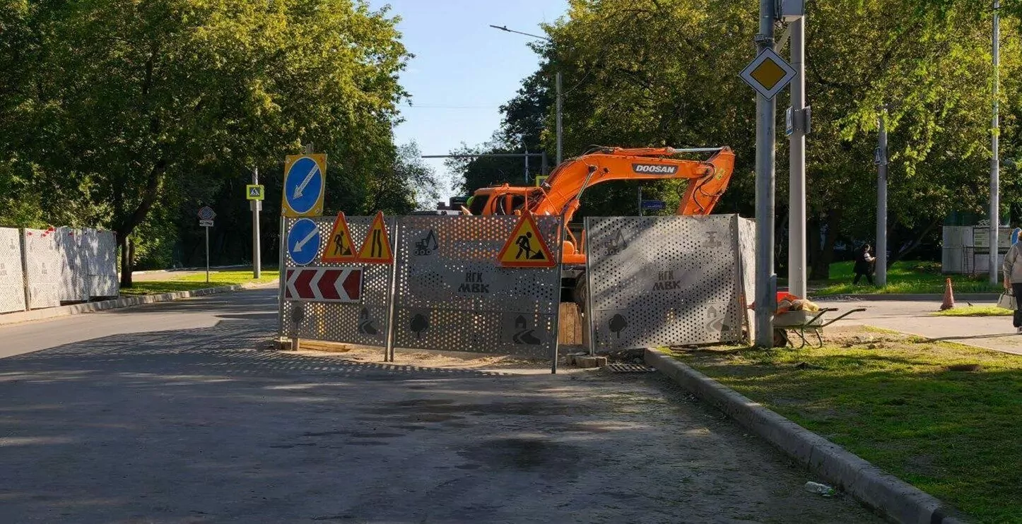 Более десятка дорог и парковок обновят в Лосиноостровском, фото