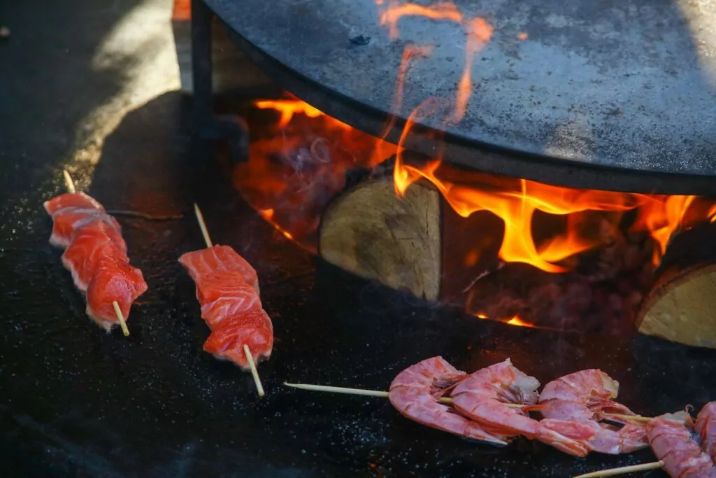 Вьются ароматы, играет джаз: на Манежной площади стартует фестиваль осенних вкусов Вьются ароматы, играет джаз: на Манежной площади стартует фестиваль осенних вкусов фото