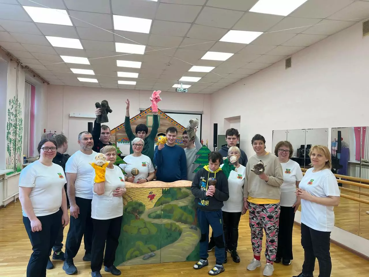 Новый набор актеров в театральную студию «Бабулькины бирюльки» откроется в Метрогородке, фото
