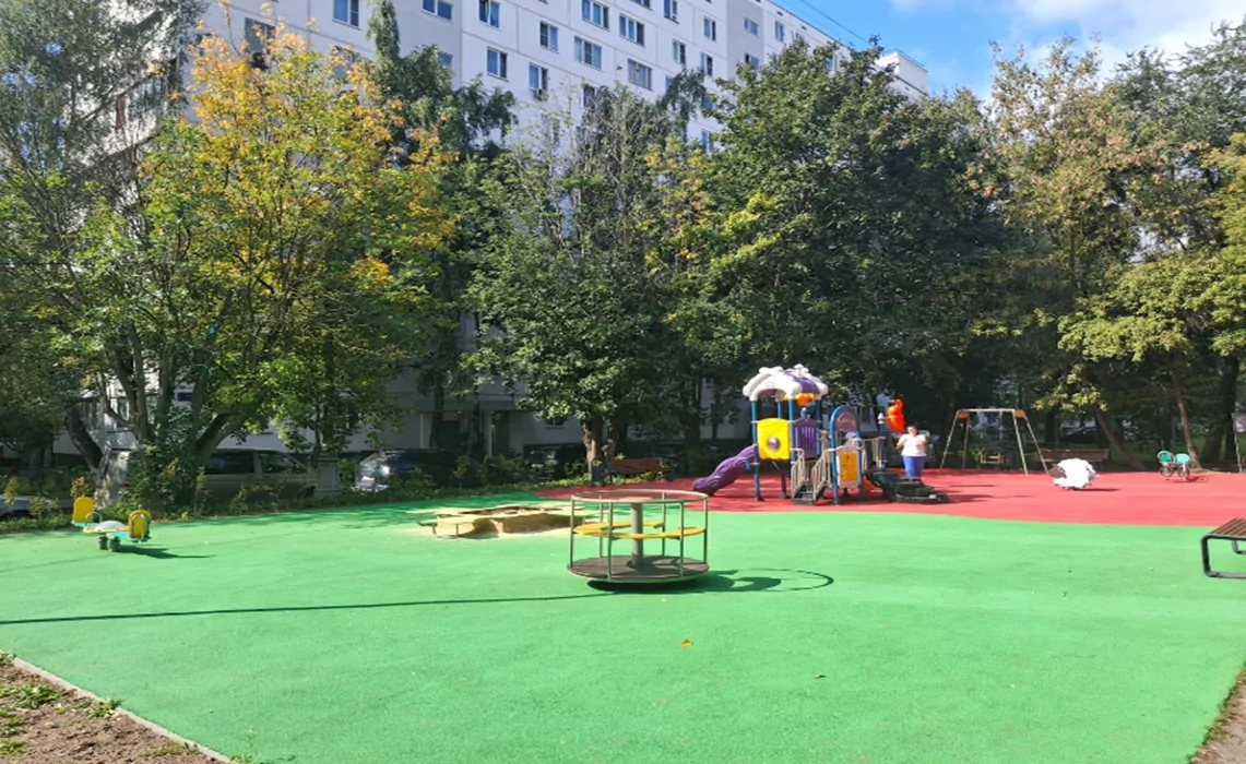 Летнее благоустройство завершили в Бибирево, фото