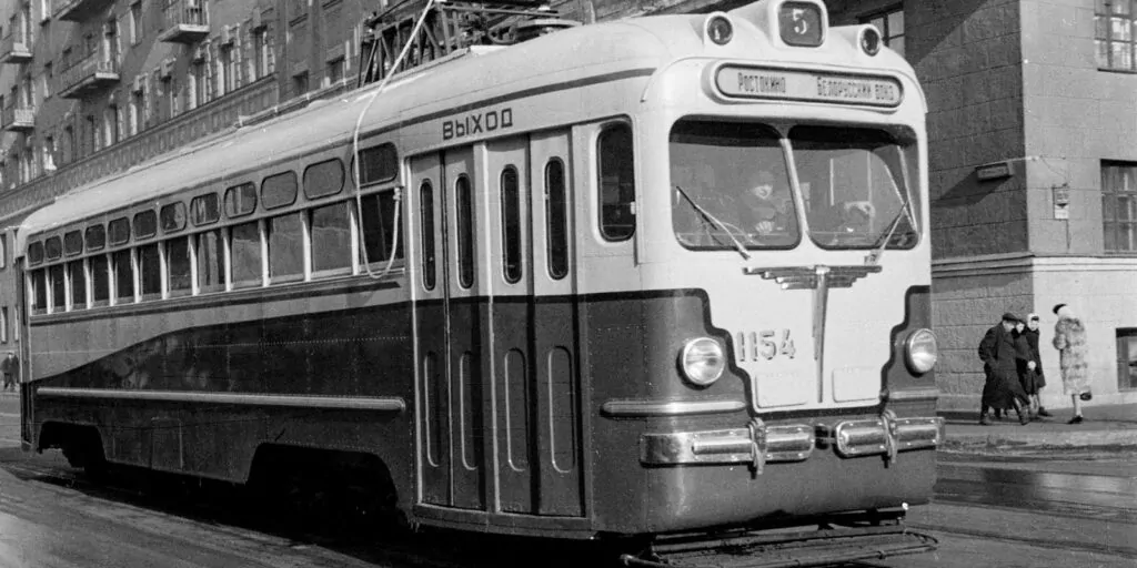 «Жизнь трамвая нелегка»: с какими трудностями столкнулся московский трамвай во второй половине ХХ века и что с ним сегодня? «Жизнь трамвая нелегка»: с какими трудностями столкнулся московский трамвай во второй половине ХХ века и что с ним сегодня? фото