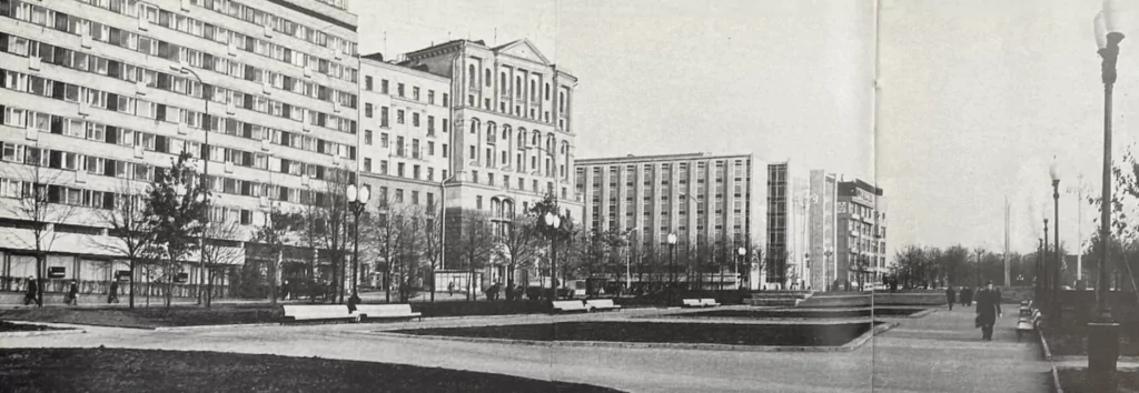 Баррикадная — Тверская: Шолом-Алейхем, Блок и Толстой  фото