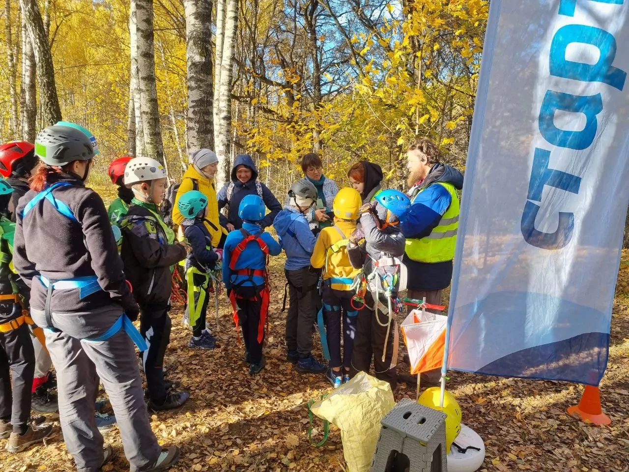 Дворец творчества «Севастополец» организует туристский слет в Битцевском лесу, фото