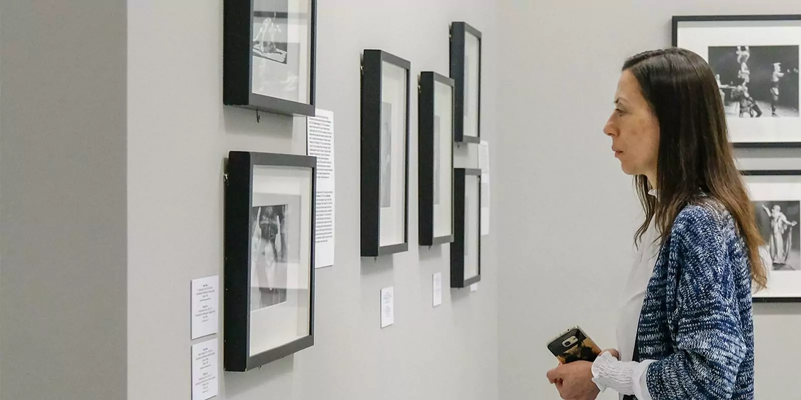 Восприятие реальности и толерантность: две выставки откроются в Культурном центре «Митино», фото