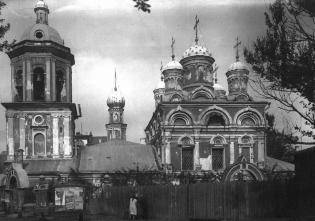 Тверская &mdash; Баррикадная: место встречи изменить можно  фото