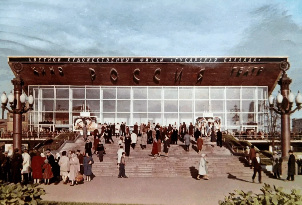 Тверская &mdash; Баррикадная: место встречи изменить можно  фото