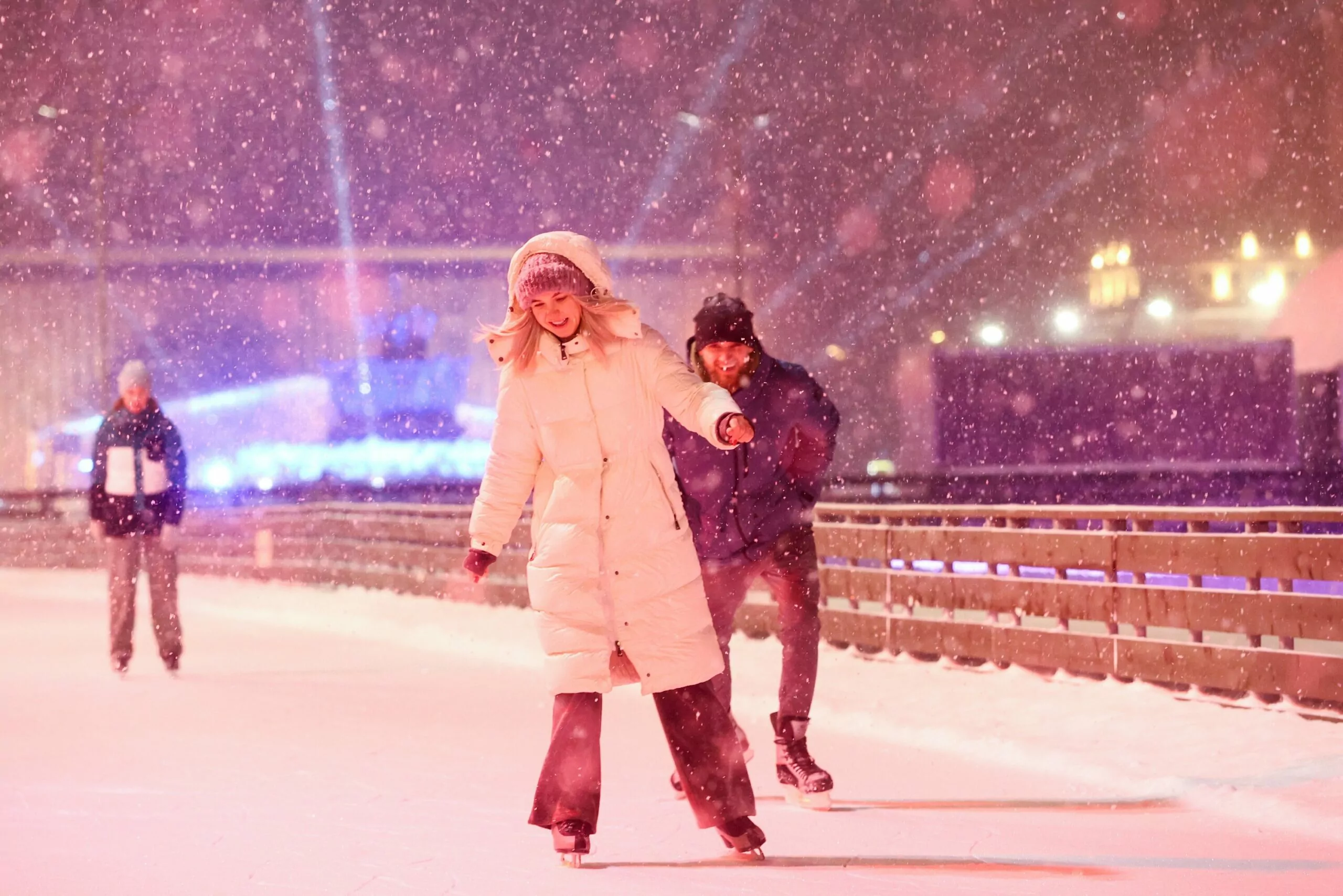 Катки «Московских сезонов» откроются 1 декабря во всех округах столицы, фото