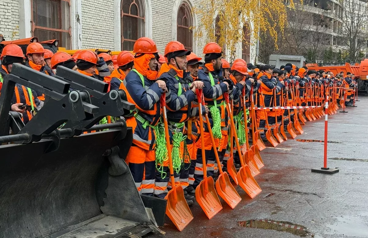 Коммунальные службы Якиманки подготовились к зиме, фото