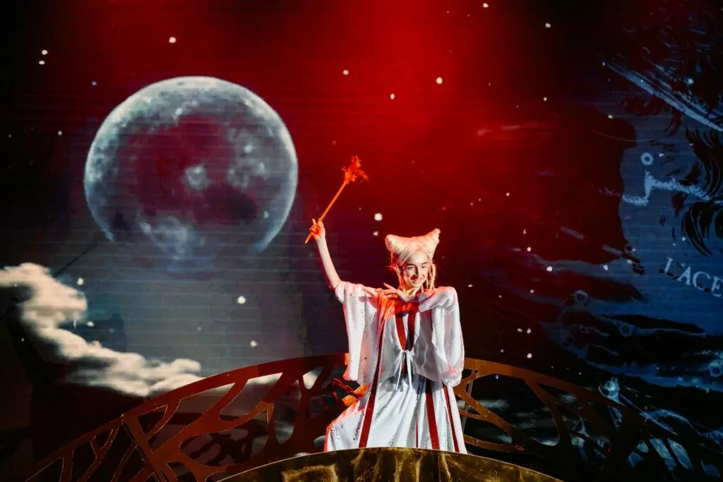 Новогодние праздники в Москве &mdash; куда пойти за атмосферой волшебства  фото