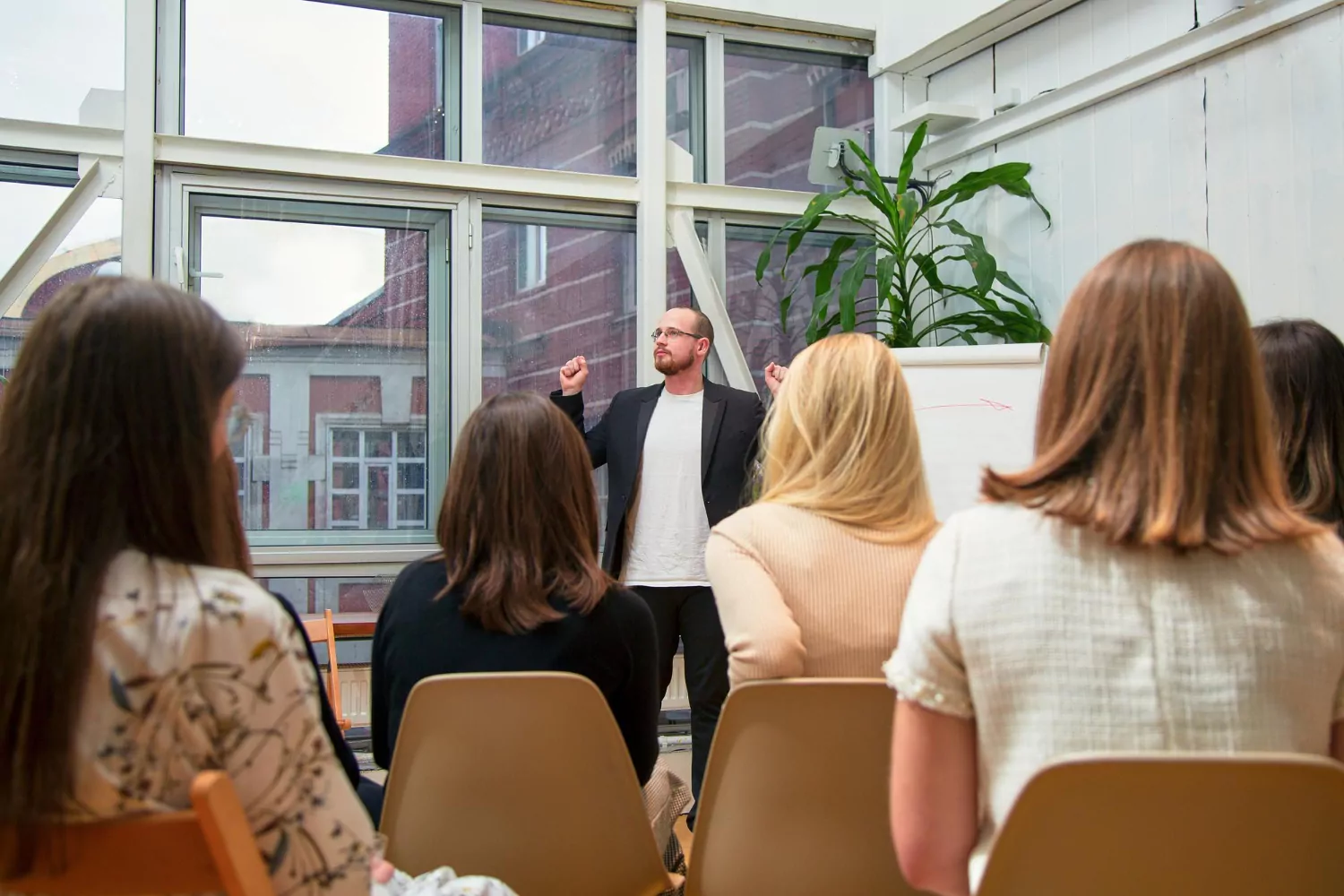 Бесплатная школа подготовки вожатых откроется в библиотеке в Лефортово, фото