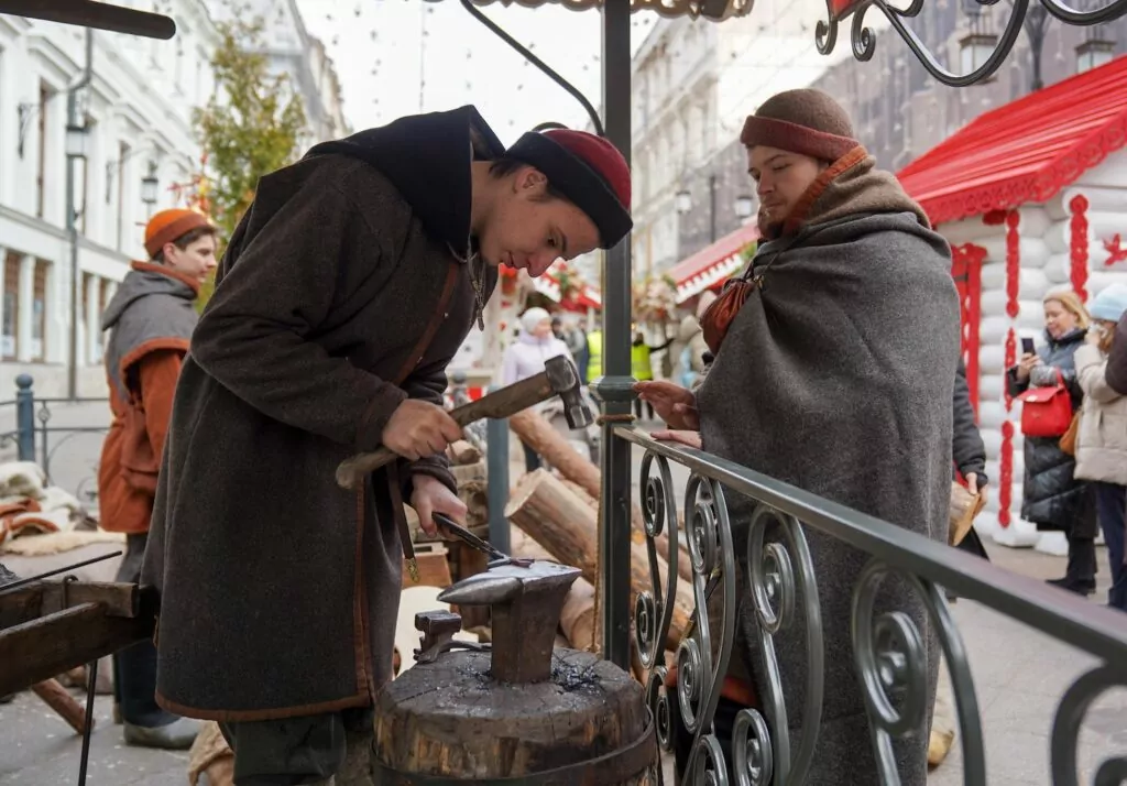 Блины, традиции и добрые дела: как столица встретит Масленицу  фото