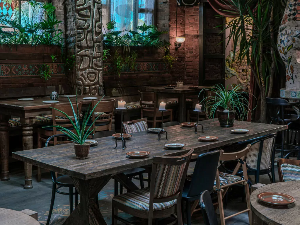 Выставка шаржей, шоколадный мастер-класс и мексиканский ресторан &mdash; куда пойти после работы  фото