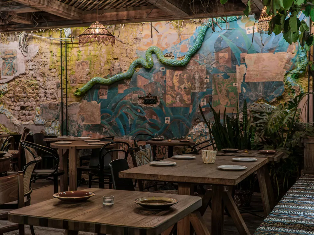 Выставка шаржей, шоколадный мастер-класс и мексиканский ресторан &mdash; куда пойти после работы  фото