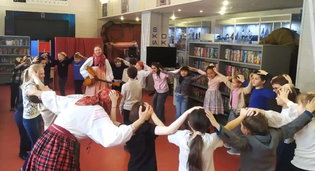 Библиотека № 161 пригласила горожан на «Блинный вечерок», фото