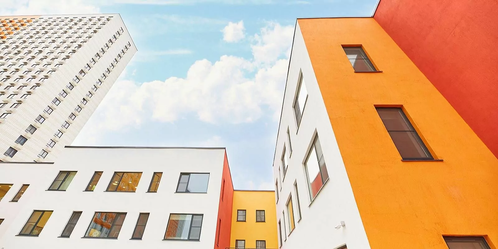 В Москве резко упало число сделок на первичном рынке жилья, фото