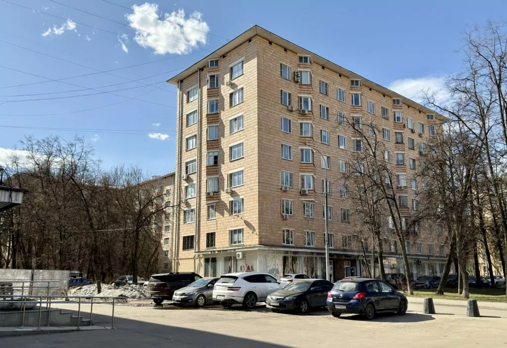 Университет — Новаторская: Данте и борьба с архитектурными излишествами Университет — Новаторская: Данте и борьба с архитектурными излишествами фото