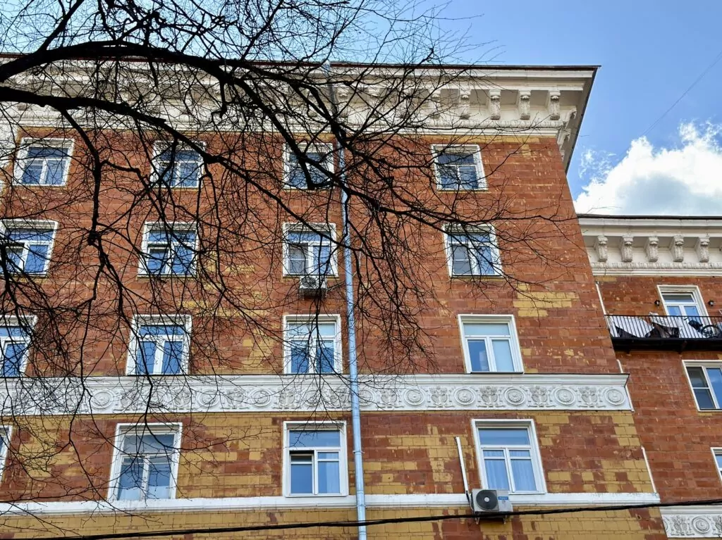 Университет — Новаторская: Данте и борьба с архитектурными излишествами Университет — Новаторская: Данте и борьба с архитектурными излишествами фото