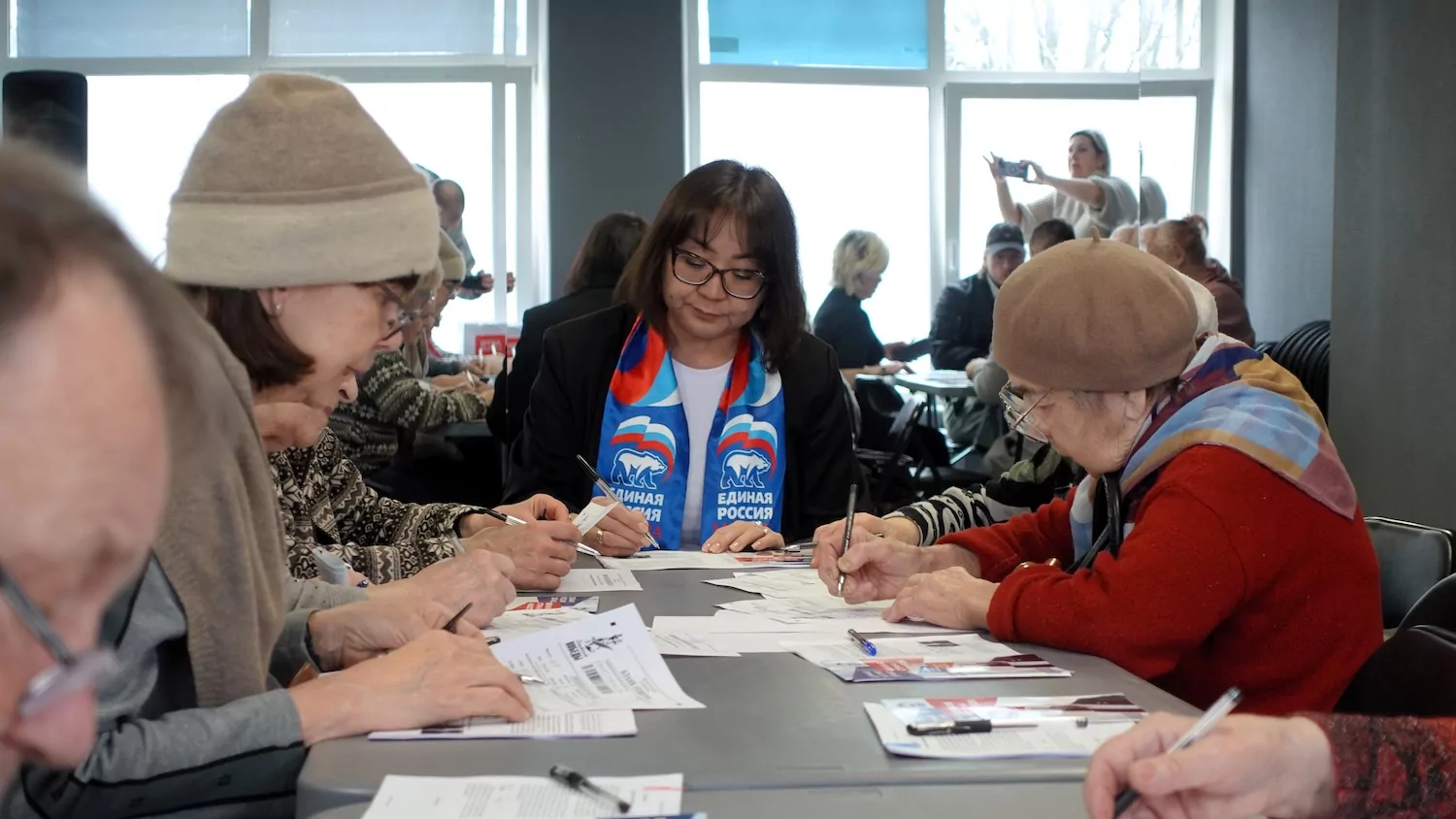 Жители Южного Бутово приняли участие в «Диктанте Победы», фото