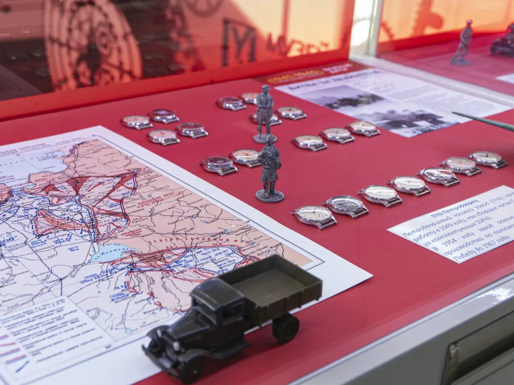 Музей времени и часов, мюзикл &laquo;Король Артур&raquo; и рыбный ресторан &mdash; куда пойти после работы  фото