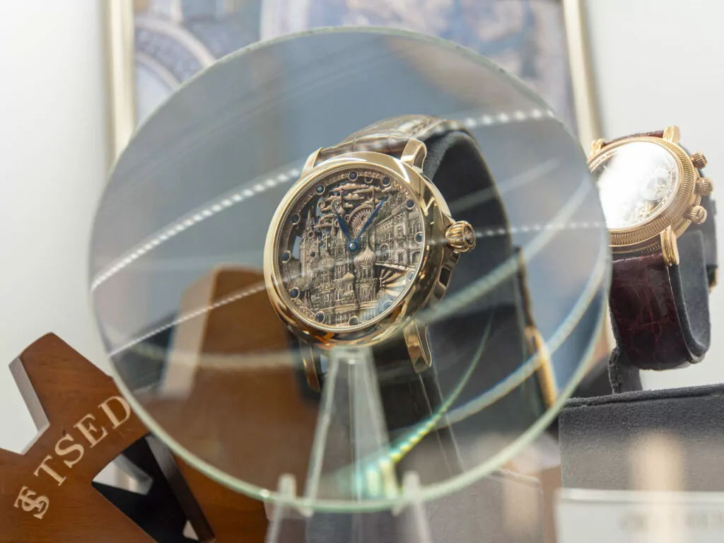 Музей времени и часов, мюзикл &laquo;Король Артур&raquo; и рыбный ресторан &mdash; куда пойти после работы  фото