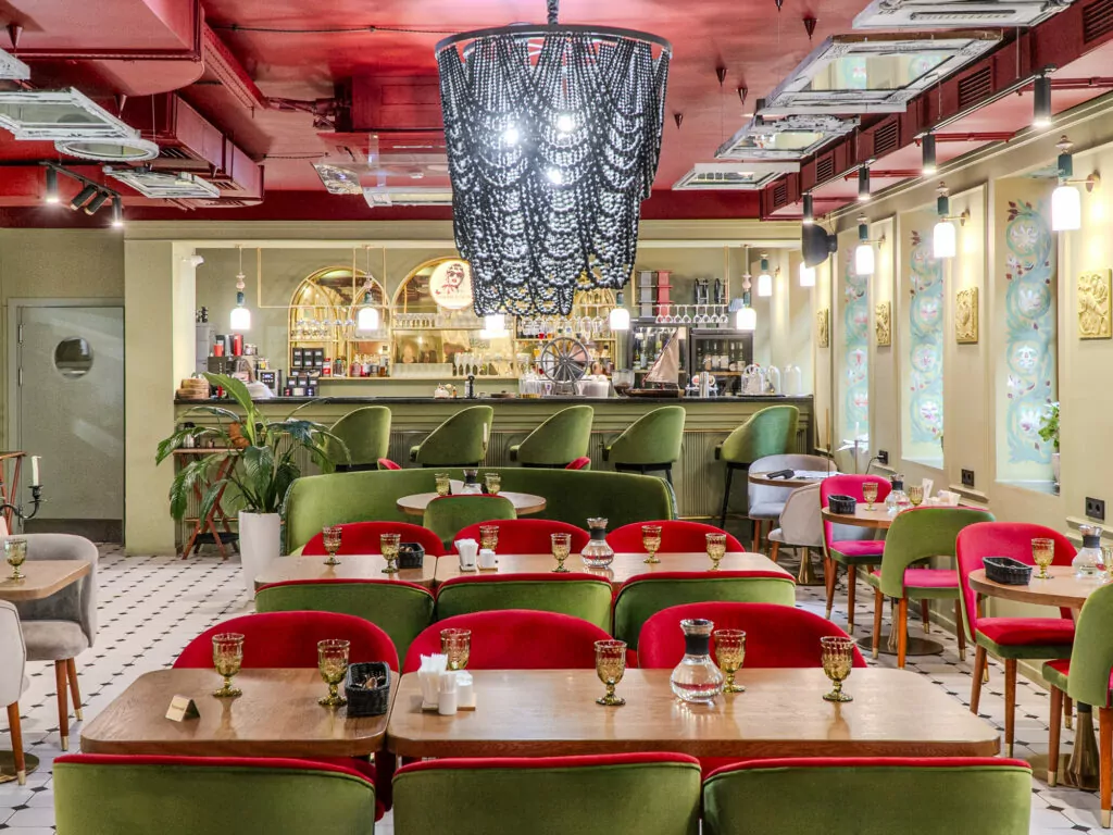 Секреты анимации, арт-терапия и ресторан нетипичной русской кухни — куда пойти после работы Секреты анимации, арт-терапия и ресторан нетипичной русской кухни — куда пойти после работы фото