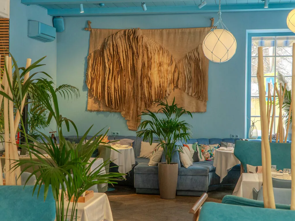 Музей времени и часов, мюзикл &laquo;Король Артур&raquo; и рыбный ресторан &mdash; куда пойти после работы  фото