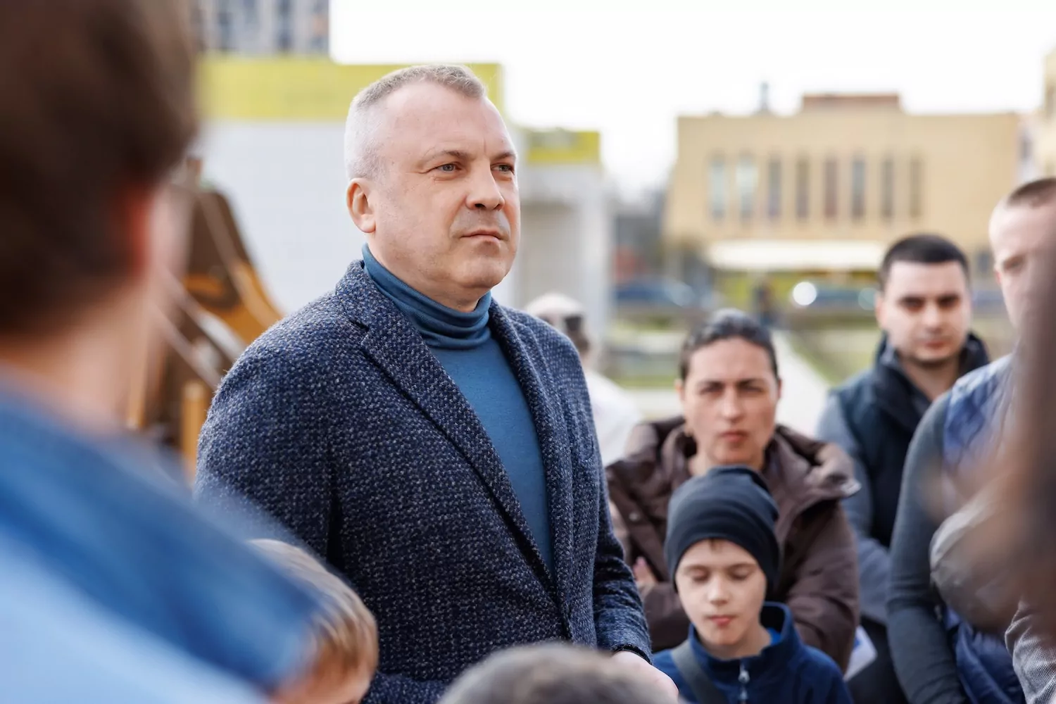 Евгений Попов примет участие в мемориально-патронатной акции у памятника молодогвардейцам в Кунцево, фото