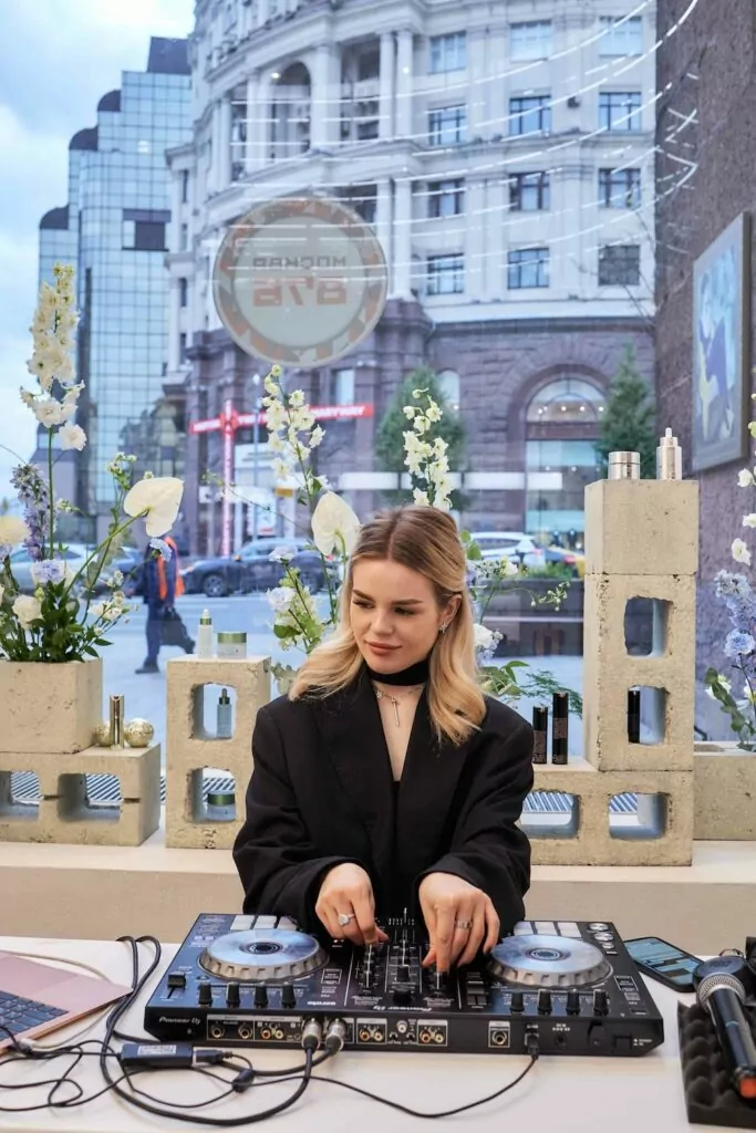 «Фьюча» — это будущий успех: как оставаться первым на рынке пиар-услуг и при этом не прогореть «Фьюча» — это будущий успех: как оставаться первым на рынке пиар-услуг и при этом не прогореть фото