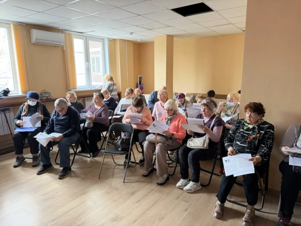 Жители Южного Бутово приняли участие в &laquo;Диктанте Победы&raquo;  фото