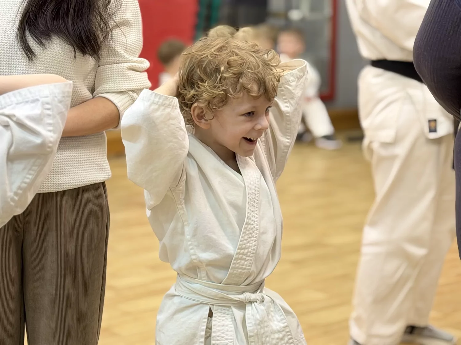 Владислав Третьяк поприветствовал участников спортивного фестиваля в Преображенском, фото