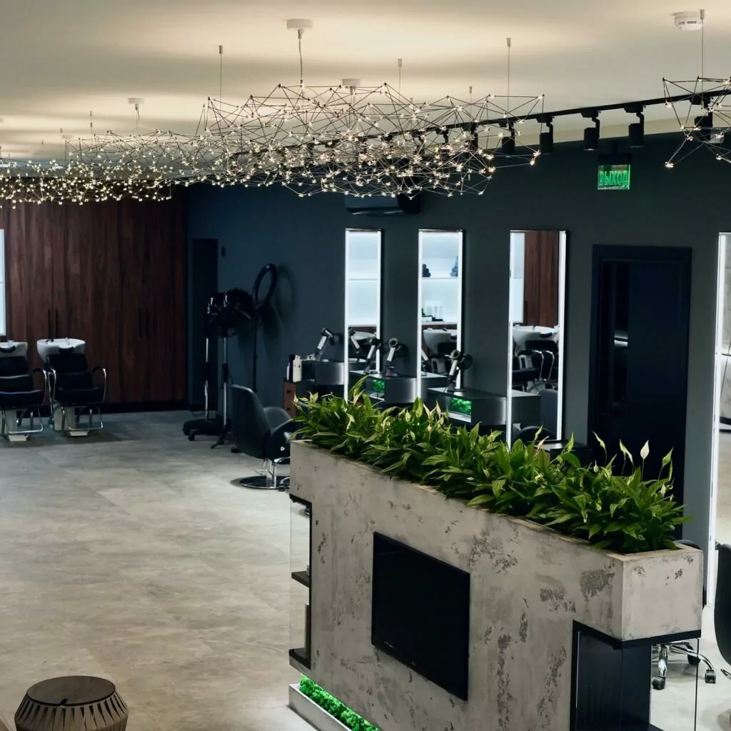 Порядок прядей: как навести порядок на голове с любыми типами волос  фото