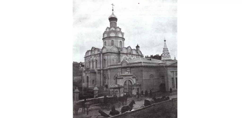 Арбатская &mdash; Смоленская: тишь да гладь &laquo;межарбатья&raquo;  фото